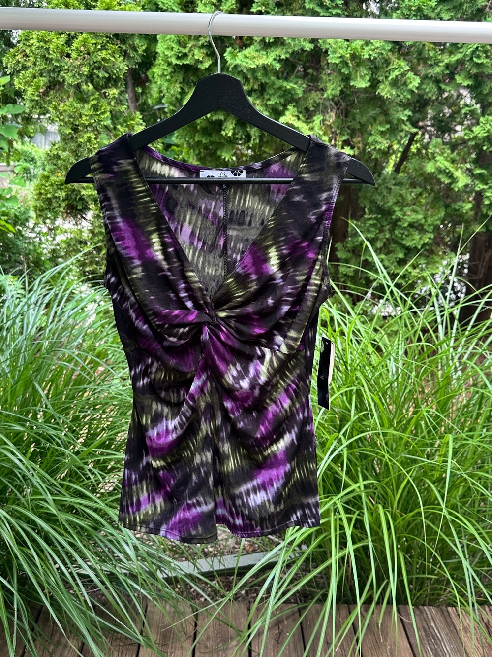 NWT Lily Sleeveless Twist-Front Blouse in Purple & Black & Green Size Small